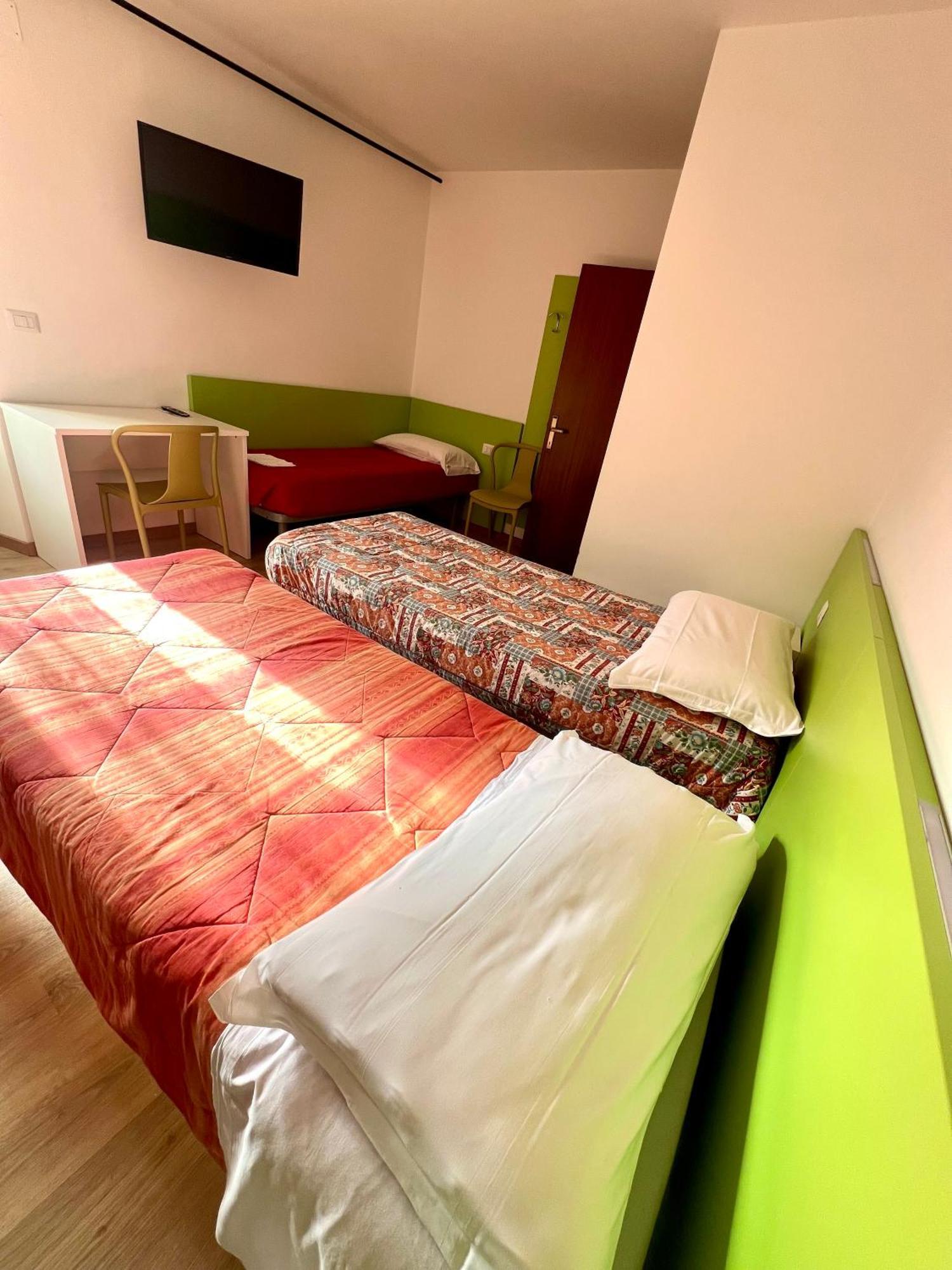Guerrin Meschino Hotel มอนเตมอนาโก ภายนอก รูปภาพ